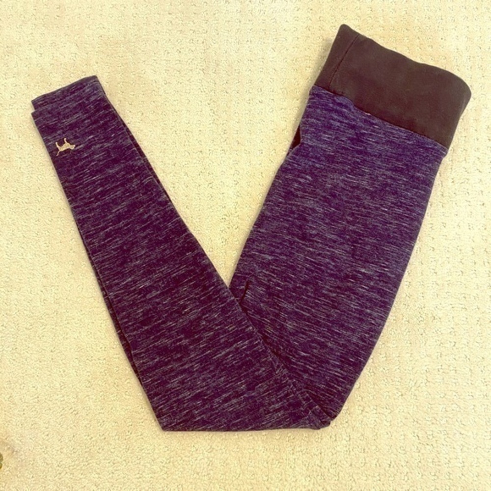 Women’s PINK Yoga Pants/Leggings by Victoria Secret - Picture 1 of 7